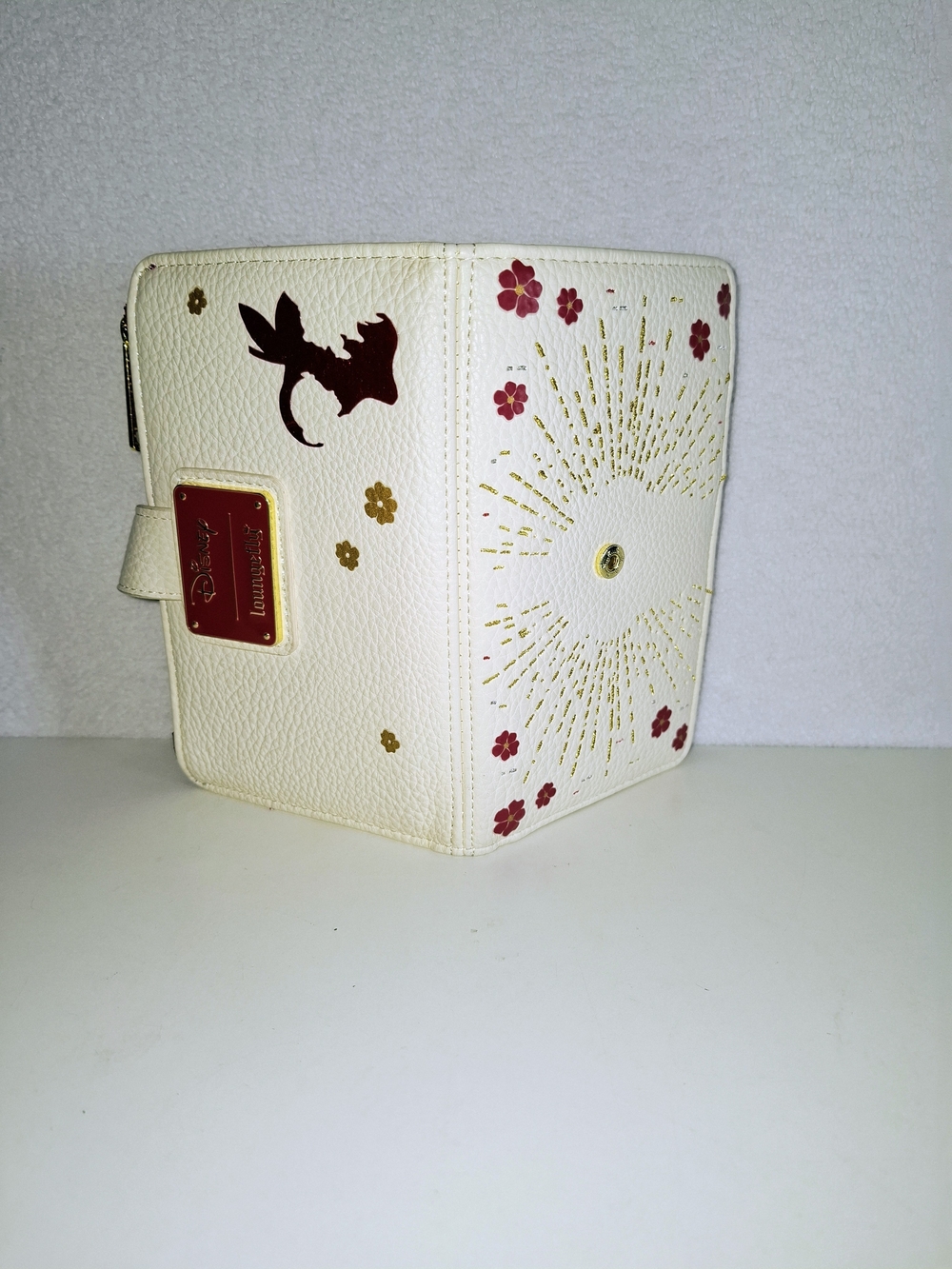Loungefly Disney Snow White  Wallet with Red Accent and Gold Details - Picture 6 of 10